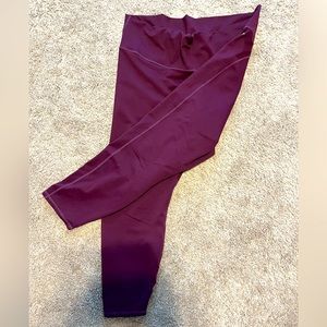 Fabletics, Burgundy workout leggings. Ankle length size 2x